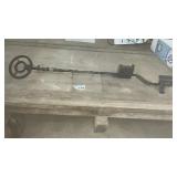 BOUNTY HUNTER METAL DETECTOR
