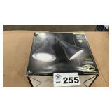 OUTDOOR WALL LIGHT, NIB