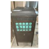 EDISON WIND UP PHOTOGRAPH, 44 INCHES TALL, SOME