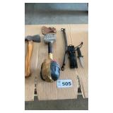 HATCHET, CARPET STRETCHER, HUNTING KNIFE