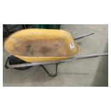 METAL WHEELBARROW
