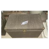 TRUNK, 16 x 28, 20 TALL