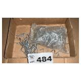 ELECTRIC FENCE WIRE HOLDERS