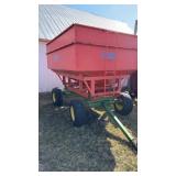 KILL BROS 350 GRAVITY WAGON ON JD RUNNING GEAR