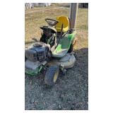 JOHN DEERE GT235 LAWN MOWER