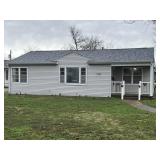2BED 1BATH, CORNER LOT  CARLYLE IL