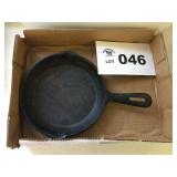 SMALL CAST IRON SKILLET