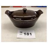 BROWN CASSEROLD DISH WITH LID