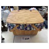 LONGABERGER PICNIC BASKET W FABRIC COVER