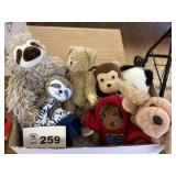 STUFFED ANIMALS / SLOTHS / PUPPY