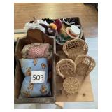 DOLL ACCESSORIES, CRADLE