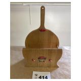 VINTAGE PLATE HOLDER