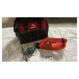 BLACK AND DECKER CORDLESS GRASS TRIMMER