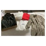 ï¿½ LADIES TOPS, SIZE 12