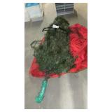 6 ft LIGHTED CHRISTMAS TREE W BAG