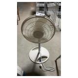 STANDING OSCILLATING FLOOR FAN