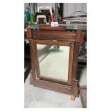 VINTAGE DRESSER MIRROR.  PCS WITH IT