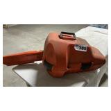 STIHL MS290 CHAINSAW WITH CASE, RUNS
