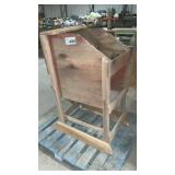 CORN SHELLER, MISSING TOP