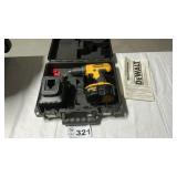 DEWALT 18 vlt DRILL, CHARGER, BATTERY, CASE