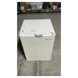 BLACK & DECKER MINIFRIDGE