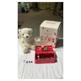 AVON SINGING BEAR, JEWELRY BOX W CONTENTS