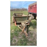 NEW IDEA MANURE SPREADER