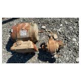 1 1/2 HP ELECTRIC MOTOR, HYDRAULIC PUMP