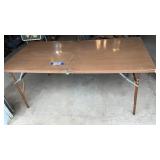 METAL 6 ft FOLDING TABLE