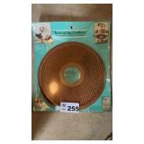 CEILING MOLDING. NEW