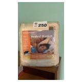 BIDDLEFORD FULL HEATED BLANKET. NEW
