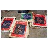 LIGHTED CHRISTMAS DECOR 4