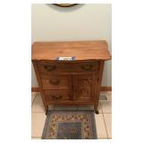 ANTIQUE OAK WASH STAND