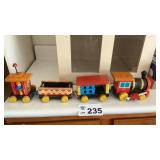 FISCHER PRICE " HUFFY PUFFY" TOY TRAIN SET