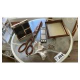 FRAMES, EASEL, WOODEN SCISSORS