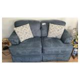 BLUE SUEDELUX LOVE SEAT, PILLOWS