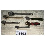 6 ADJUSTABLE WRENCHES