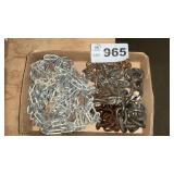 1 TIRE CHAIN AND CHAIN PIECES