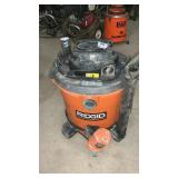 RIDGID WET/DRY VACWITH PUMP, hose inside