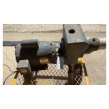 110 / 220 VOLT 3 HP WATER PUMP, SET ON 110 VOLT