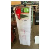 7 1/2 FOOT CHRISTMAS TREE