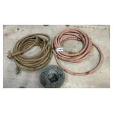 2 AIR HOSES, BRUSH
