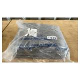 5 MOVING BLANKETS, NIB