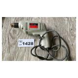 SKIL 3/8 DRILL