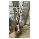 LEAF BURNING BASKET WITH LONG HANDLE TOOLS