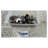 LOCKING GAS CAPS WITH KEYS