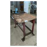 STEEL TABLE WITH VISE, 30 x 42,