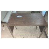 UTILITY TABLE ON WHEELS, 18 x 22
