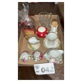 KITCHEN ITEMS, S + P, CREAMER, OTHER
