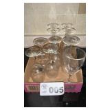 10 PLASTIC WINE GLASSES
